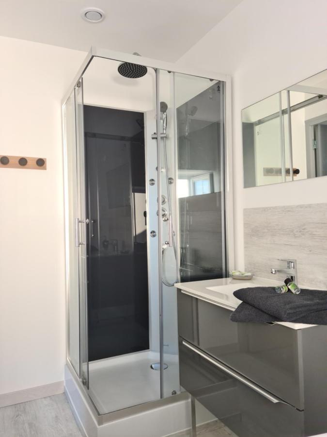 Appartement La P'Tite Bas-Riviere à Blois Extérieur photo